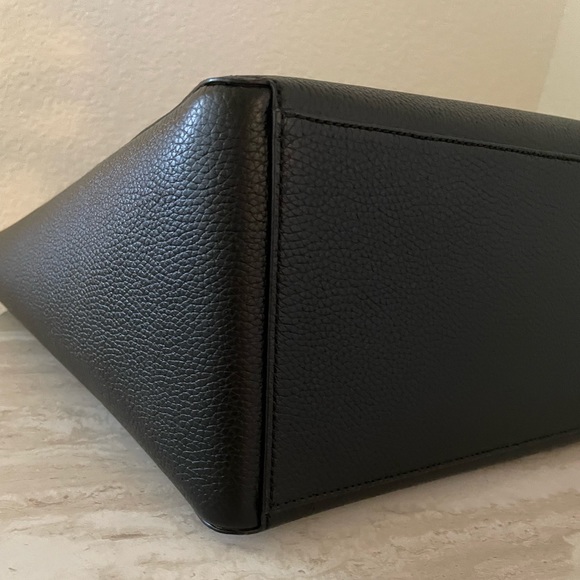 New , tory burch large blake tote & clutch - Picture 11 of 14